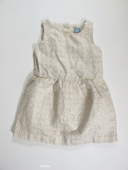 Šaty pro holky s kytkami secondhand Šaty pro holky s kytkami secondhand