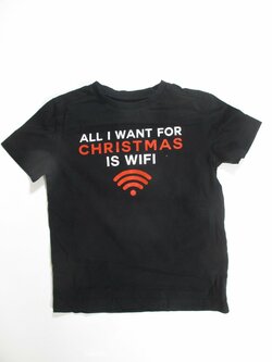 Černé triko pro děti vánoční secondhnad Černé triko pro děti vánoční secondhnad