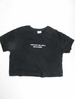 Triko pro holky černé secondhand Triko pro holky černé secondhand