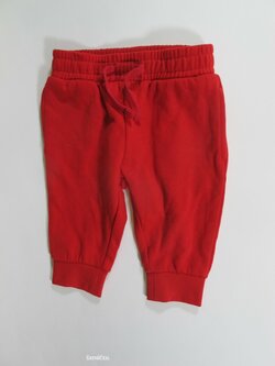 Červené tepláky pro děti secondhand Červené tepláky pro děti secondhand