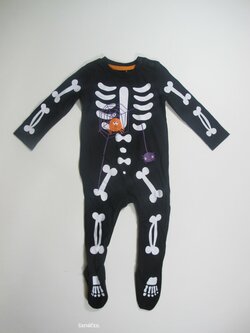 Černé dupačky pro kluky secondhand Černé dupačky pro kluky secondhand