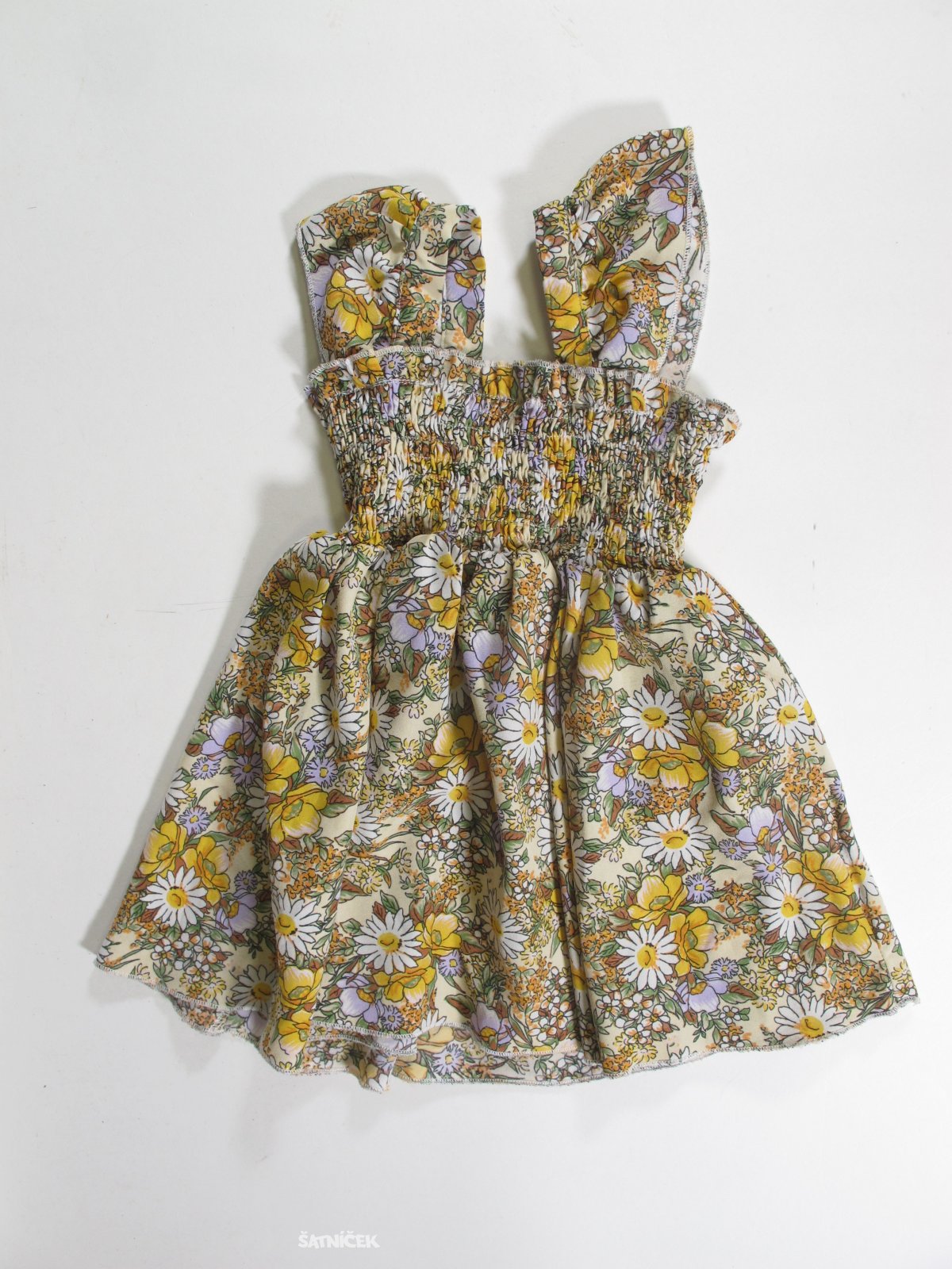 Kytkované šaty pro holky secondhand